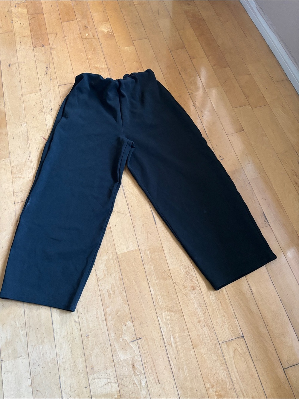 Zara Black Wide-Leg Sweatpants for Women